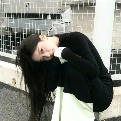 镜中人:迈克尔·杰克逊的故事